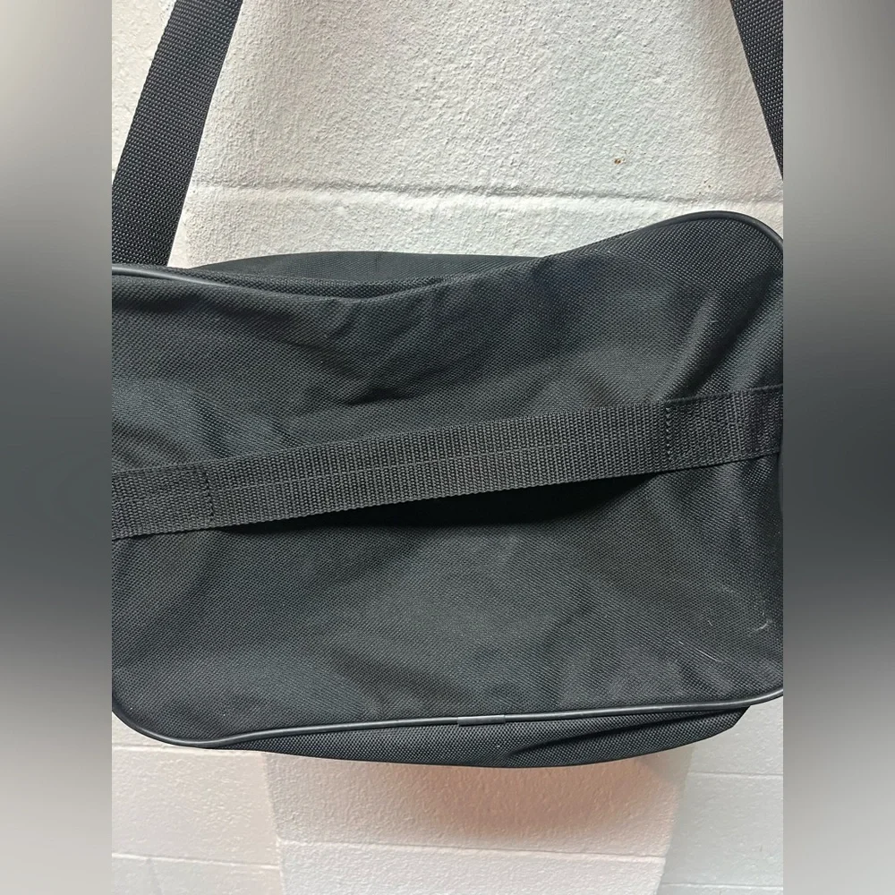 American Tourister Black Messenger Bag